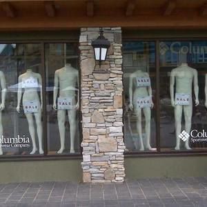 Meet your Posher, Leah